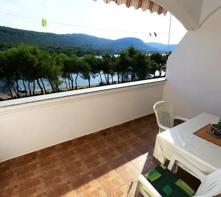 Apartmán In With Seaview, Balcony, Air Condition, Wifi